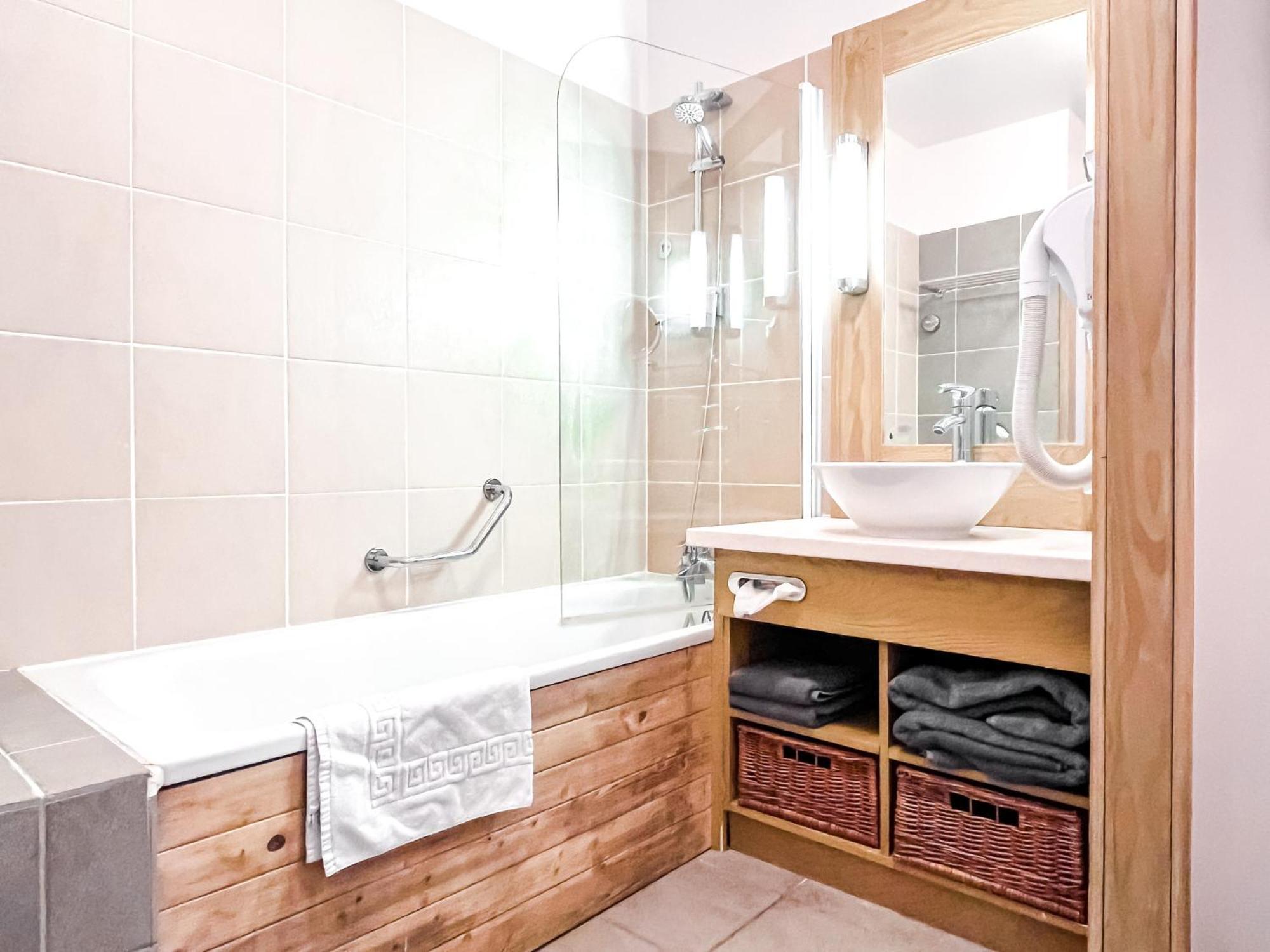 Large One-Bedroom Apartment, Wheelchair Adapted, Les Terrasses D'Eos Flaine Eksteriør bilde